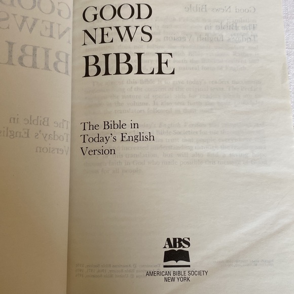 Hardcover Good News Bible; The Bible in Today's English Version - Picture 7 of 11